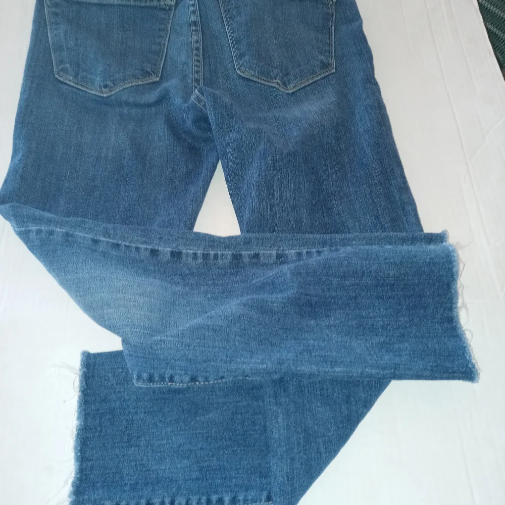 L.T.J.  Letter to Juliet Siena hi rise crop raw edge jeans